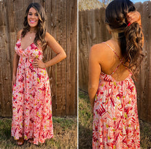 Load image into Gallery viewer, Summer at The Vineyard